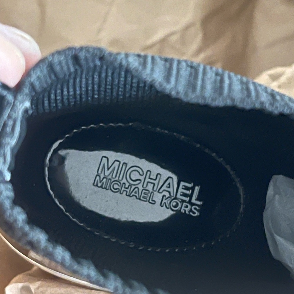 Michael Kors Skyler sock booty sneakers. Size 8 1/2.GUC - Picture 11 of 12